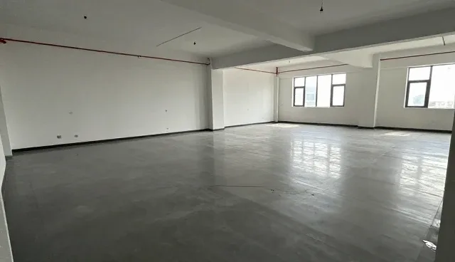 高分子胶粘剂选型中的资源分配策略与实际考量